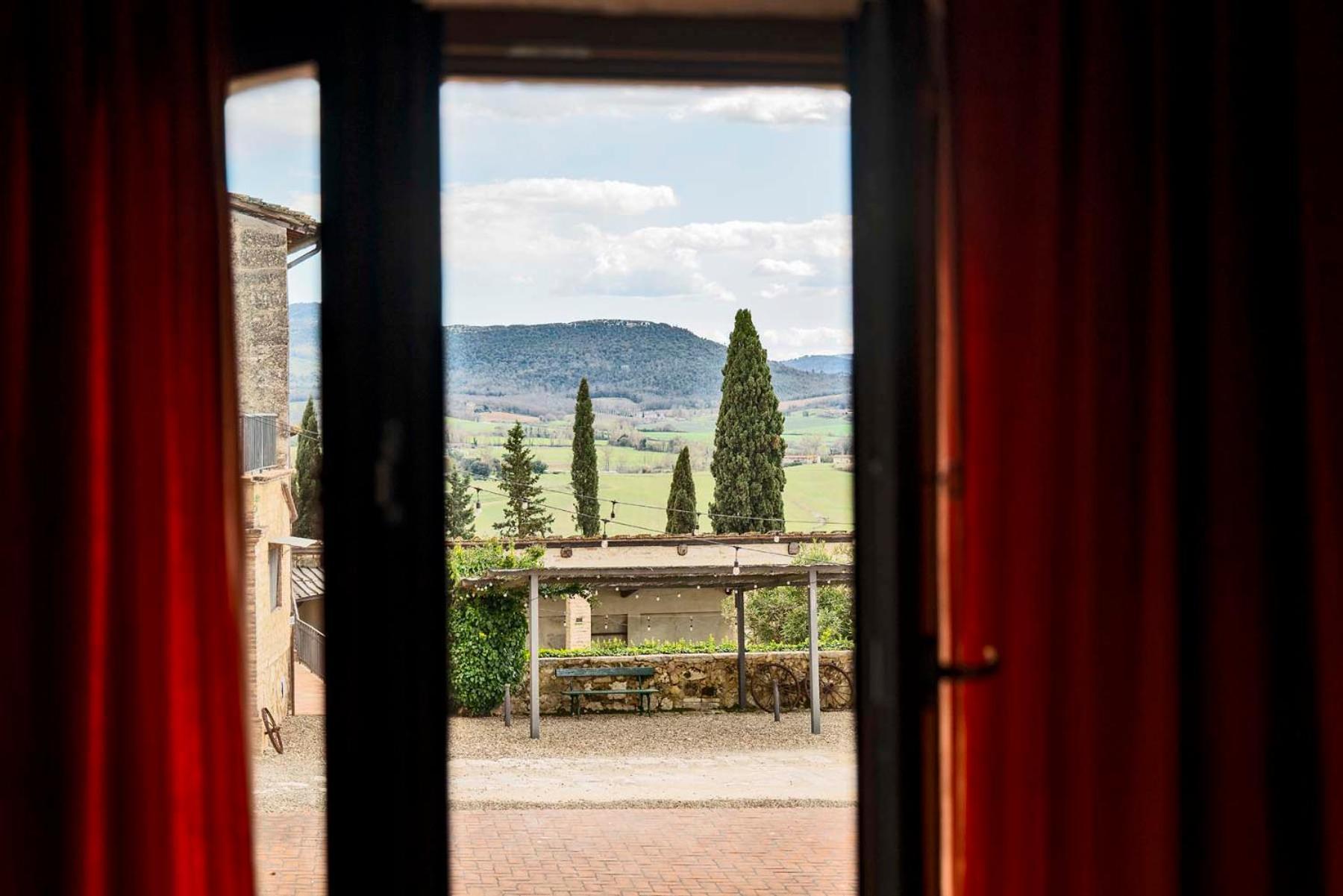 Agriturismo Tenuta Di Mensanello 콜레 발델사 객실 사진