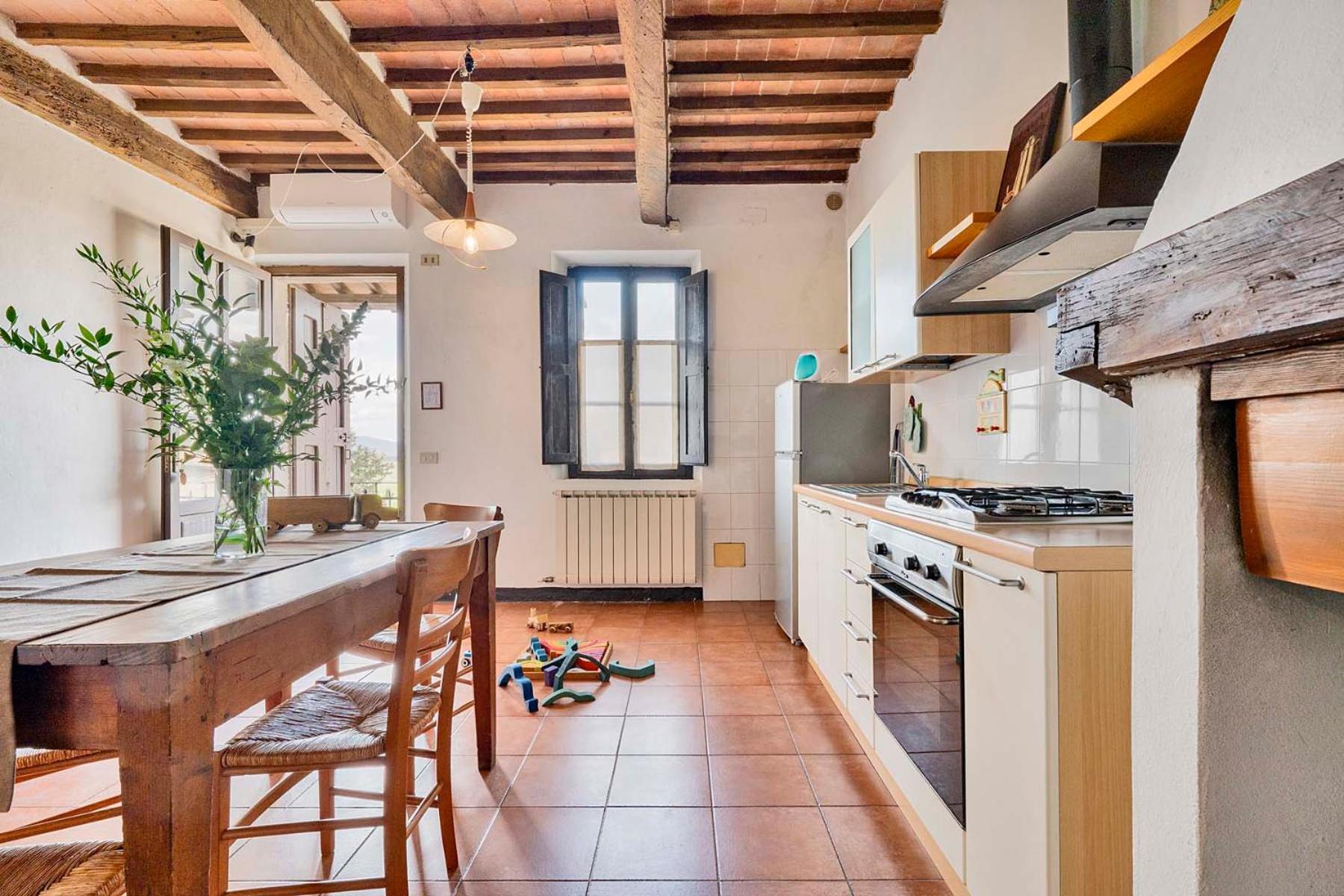 Agriturismo Tenuta Di Mensanello 콜레 발델사 외부 사진